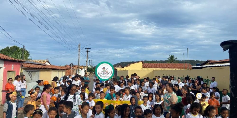 Fundação Asas participa de ação alusiva a Campanha Maio Laranja.